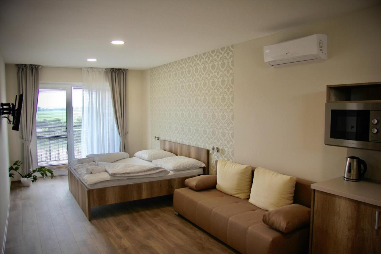 Jazmin Apartmany Veľký Meder 외부 사진